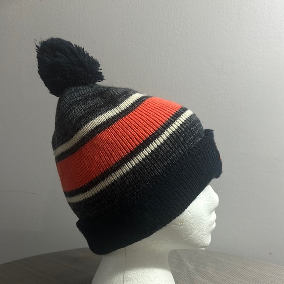 Bears Striped Pom-Pom Beanie - Navy and Orange - Picture 4 of 7